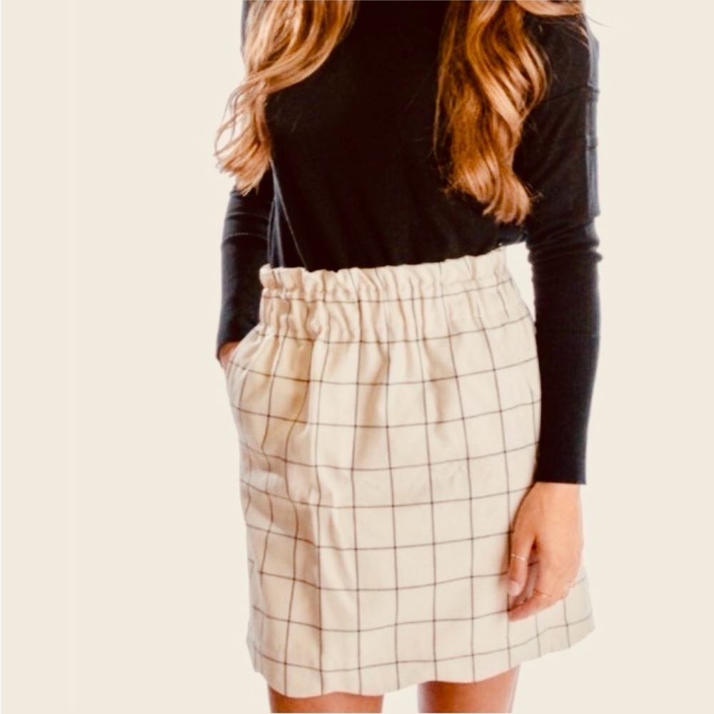 Lauren James Cream Plaid Mini Skirt size small